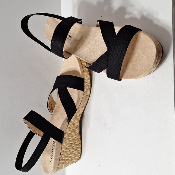 Life Stride (NEW)  Danita Soft System Black Platform Wedge Comfort Sandal Sz.9.5 - Picture 10 of 11